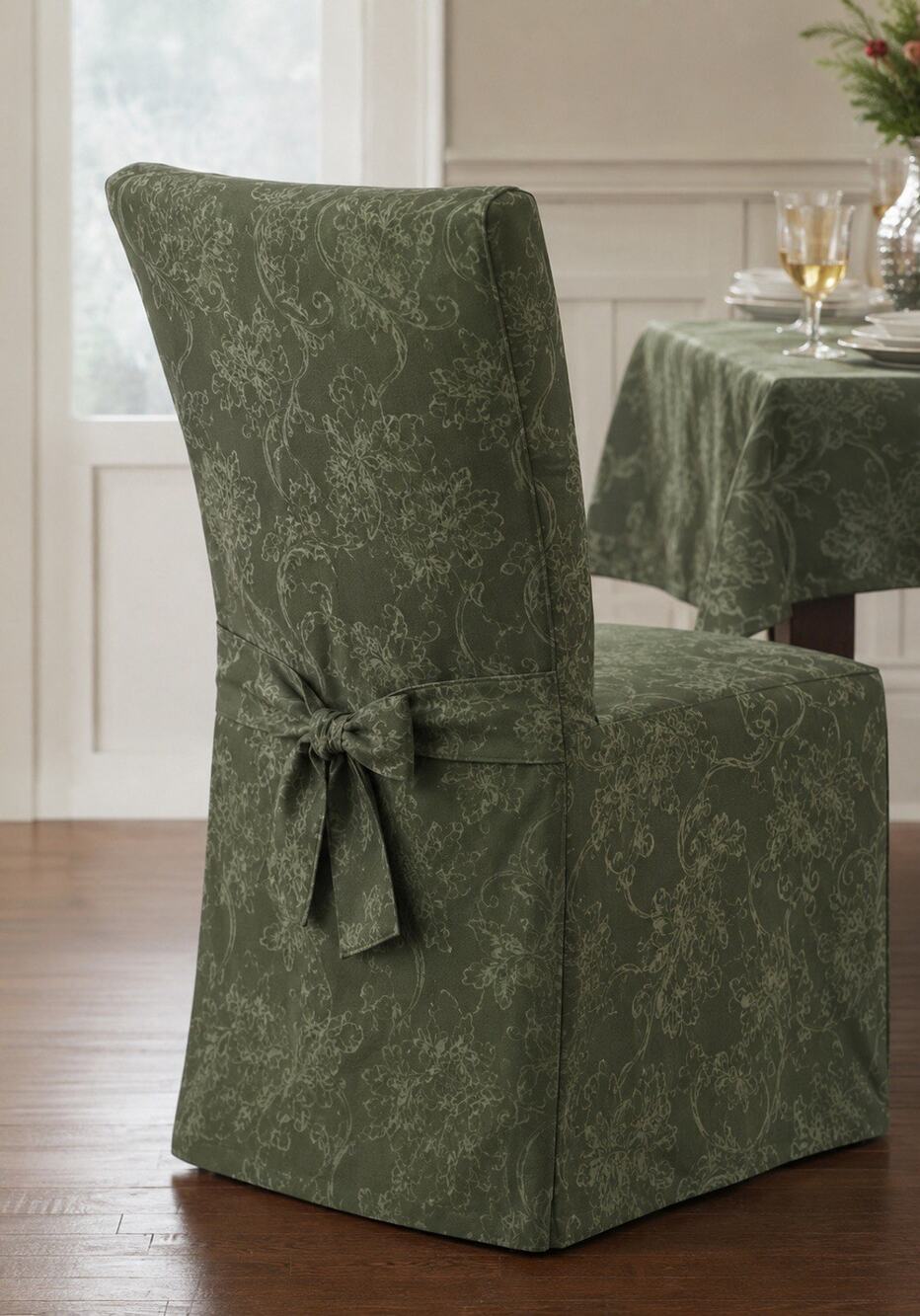 Set of 2 Town & Country Living Christmas Ribbons Green Chair Covers